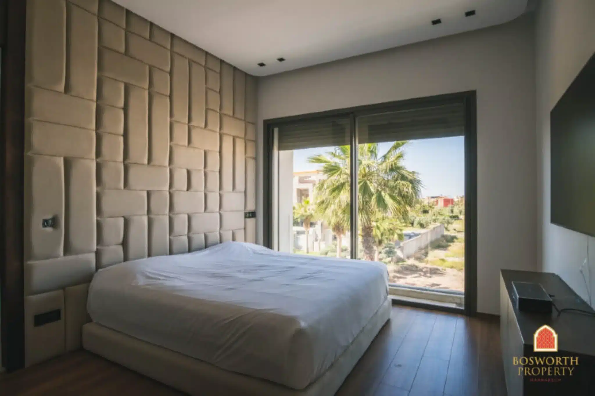 3efa203c-dfc8-4ba3-895b-7b6829753128