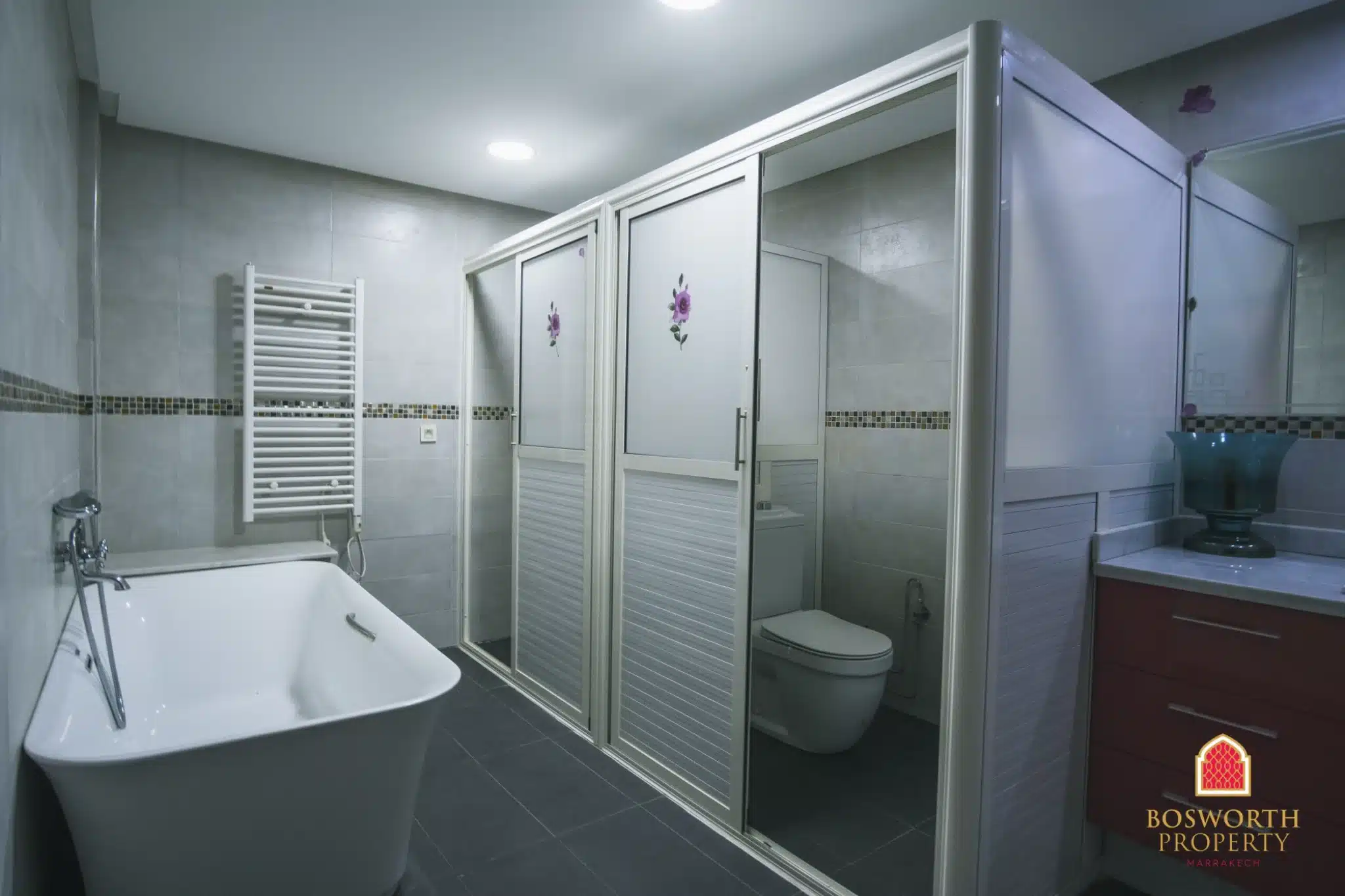 9875b5c0-e9b0-4c33-9d55-ad153c456ddb