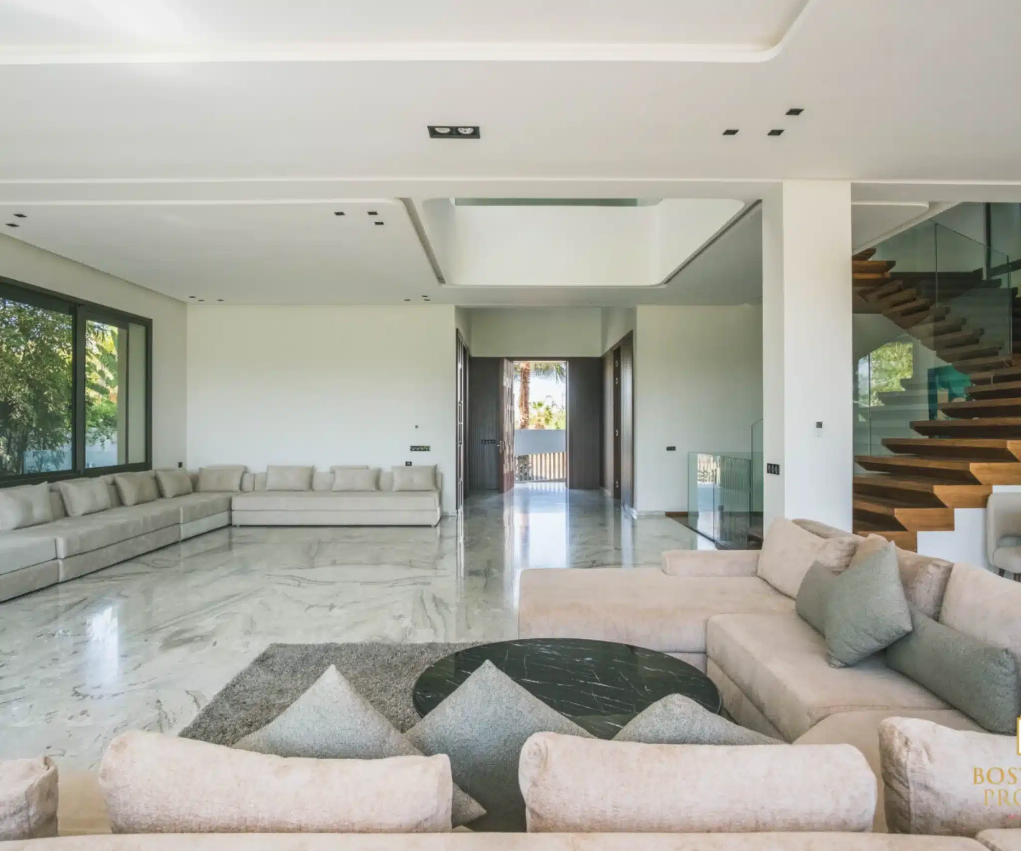 b3ca6e8c-6b03-4d7e-81ba-d24b2f13b572